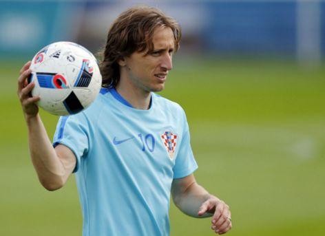 连续打出不俗表现，锋线新援在火箭二队的表现还是值得肯定的？